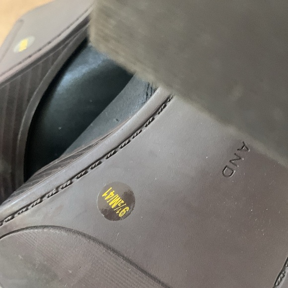 Lucky Brand Olliner Platform Bootie Matte (Black) size 9.5 M chunky leather zip - Picture 9 of 11